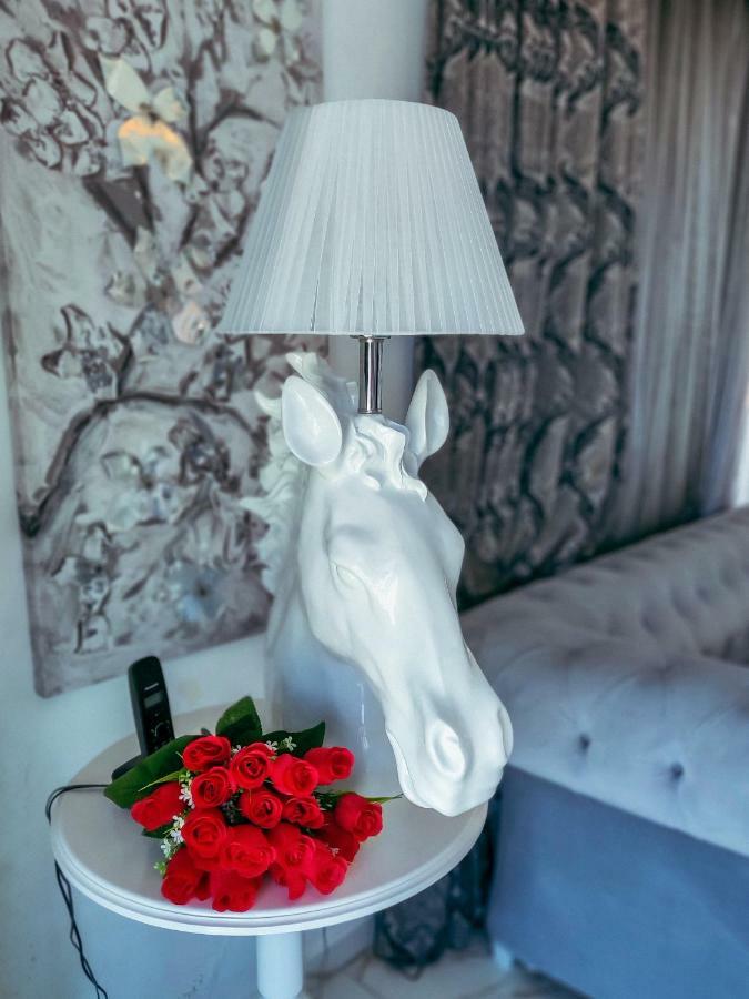 Aquamarine Luxury Residence Kyrenia  Bagian luar foto